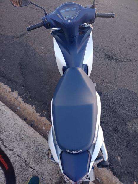 HONDA Biz 125 FLEX, Foto 4