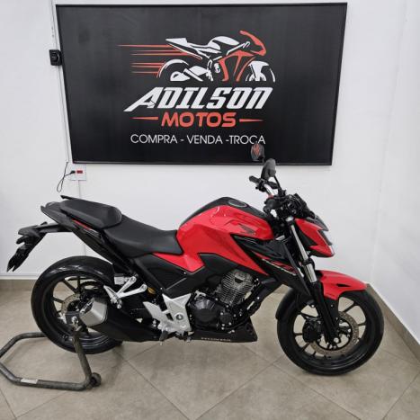 HONDA CB 300 F Twister FLEX ABS, Foto 1
