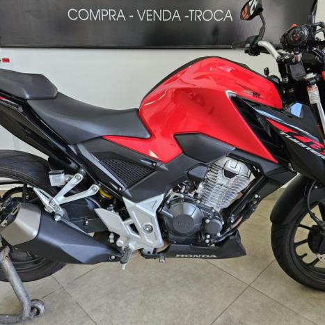 HONDA CB 300 F Twister FLEX ABS, Foto 3