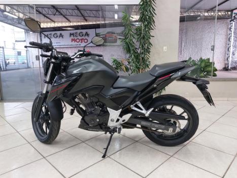 HONDA CB 300 F Twister FLEX CBS, Foto 3