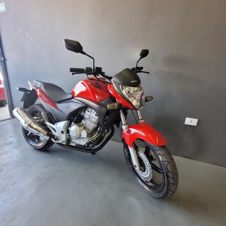 HONDA CB 300 R STD, Foto 2