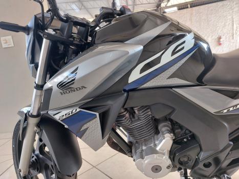 HONDA CBX Twister 250 , Foto 1