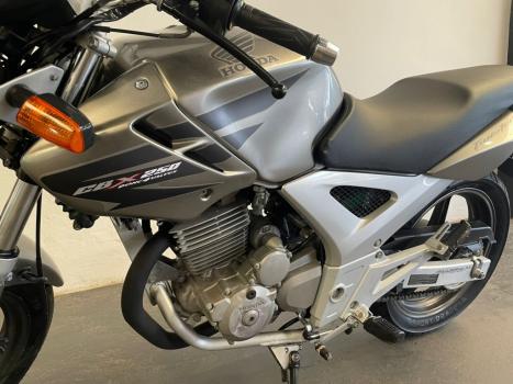 HONDA CBX Twister 250 , Foto 8