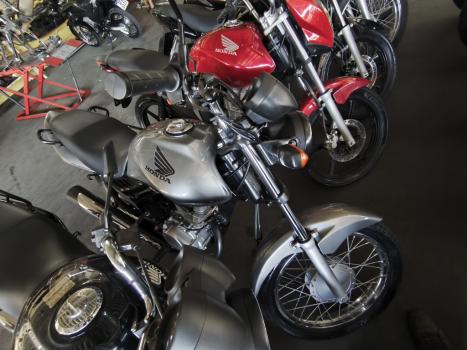 HONDA CG 150 FAN MIX ESI, Foto 2