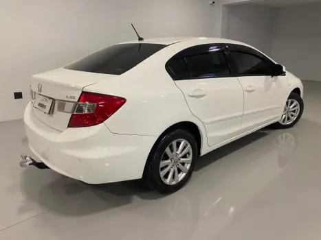 HONDA Civic 1.8 16V 4P FLEX LXS, Foto 4