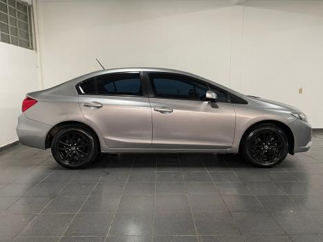 HONDA Civic 1.8 16V 4P FLEX LXS, Foto 4