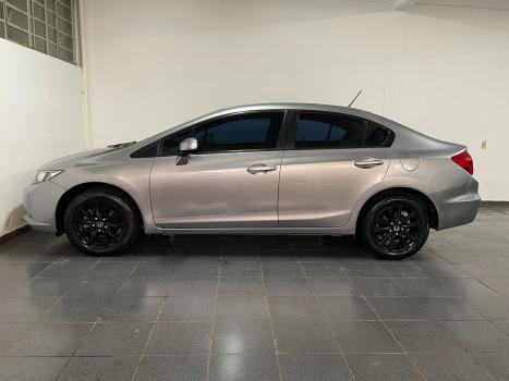 HONDA Civic 1.8 16V 4P FLEX LXS, Foto 8