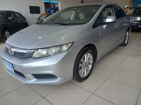 HONDA Civic 1.8 16V 4P FLEX LXS AUTOMTICO, Foto 2