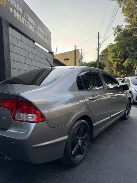 HONDA Civic 1.8 16V 4P FLEX LXS, Foto 4
