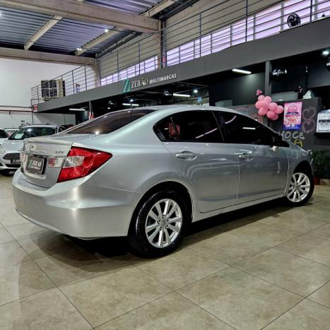 HONDA Civic 1.8 16V 4P FLEX LXS AUTOMTICO, Foto 4