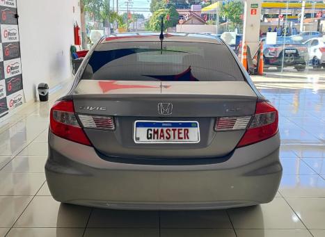 HONDA Civic 1.8 16V 4P FLEX LXS AUTOMTICO, Foto 4
