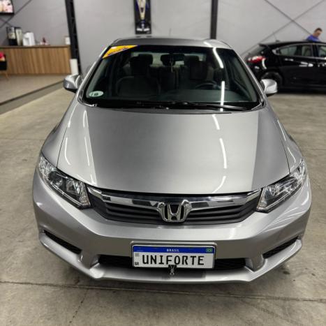 HONDA Civic 1.8 16V 4P FLEX LXS AUTOMTICO, Foto 2