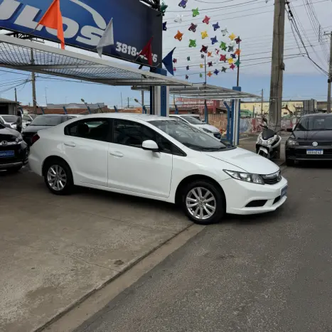 HONDA Civic 1.8 16V 4P FLEX LXS AUTOMTICO, Foto 4