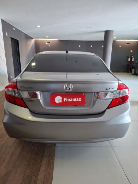 HONDA Civic 1.8 16V 4P FLEX LXS AUTOMTICO, Foto 2