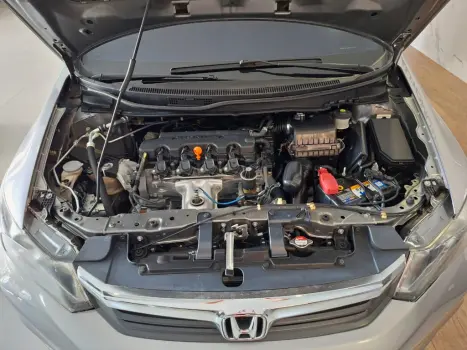 HONDA Civic 1.8 16V 4P FLEX LXS AUTOMTICO, Foto 22