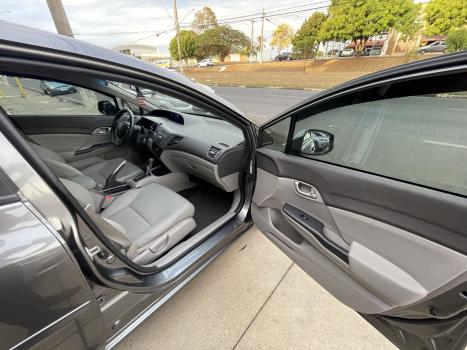 HONDA Civic 1.8 16V 4P FLEX LXS AUTOMTICO, Foto 15