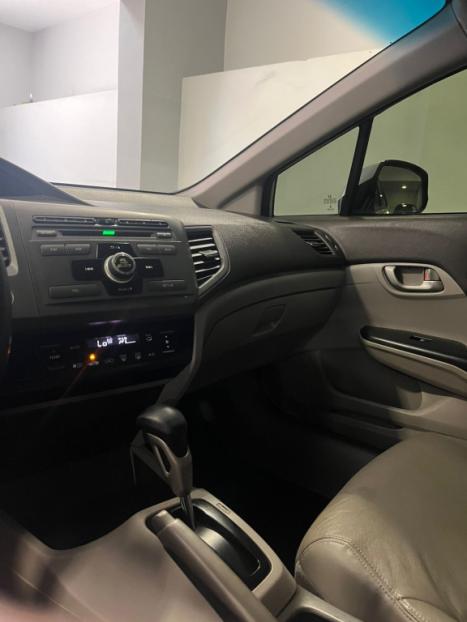 HONDA Civic 1.8 16V 4P FLEX LXS AUTOMTICO, Foto 14
