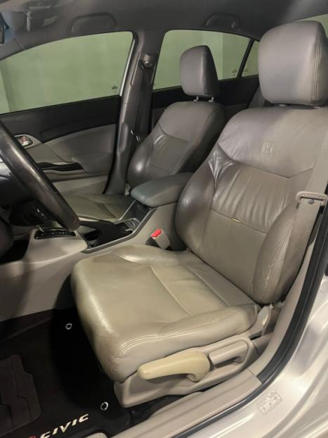 HONDA Civic 1.8 16V 4P FLEX LXS AUTOMTICO, Foto 15