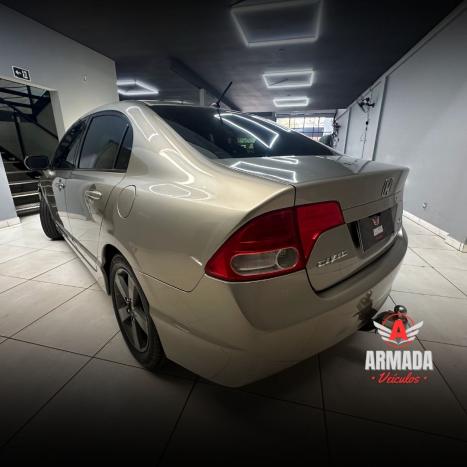 HONDA Civic 1.8 16V 4P LXS, Foto 4