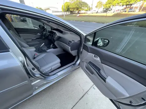 HONDA Civic 2.0 16V 4P FLEX LXR AUTOMTICO, Foto 17