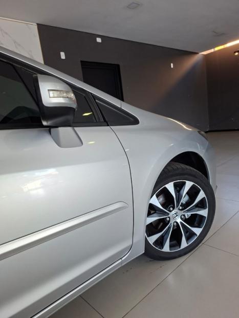 HONDA Civic 2.0 16V 4P FLEX LXR AUTOMTICO, Foto 9