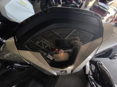 HONDA Elite 125 , Foto 3