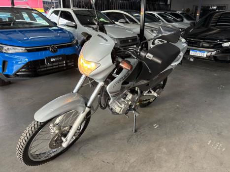 HONDA NX Falcon 400, Foto 5