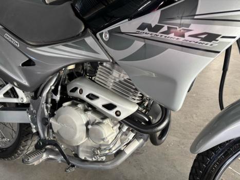 HONDA NX Falcon 400, Foto 7