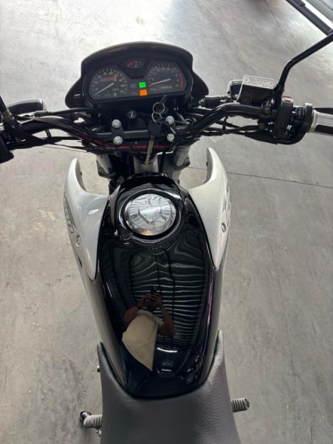 HONDA NX Falcon 400, Foto 9