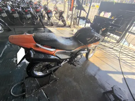 HONDA NX Falcon 400, Foto 5