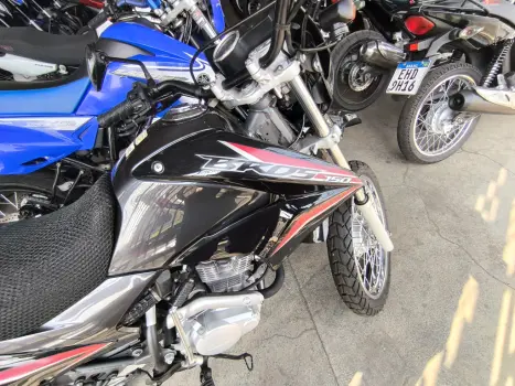 HONDA NXR Bros 150 ES, Foto 4