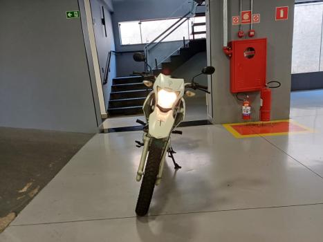 HONDA NXR Bros 150 ES, Foto 2
