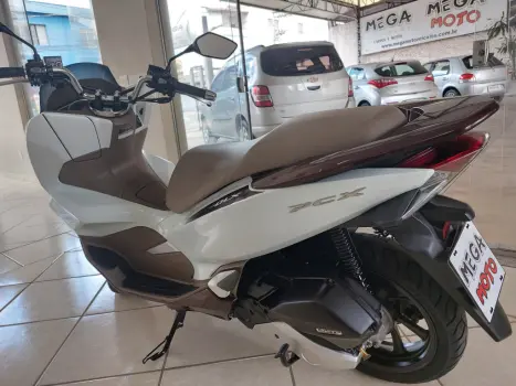 HONDA PCX 150 DLX, Foto 5