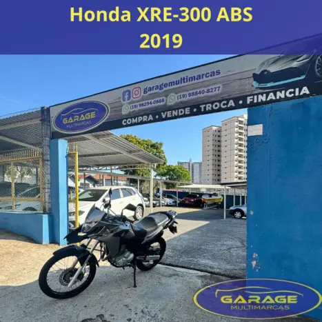 HONDA XRE 300 ABS, Foto 1