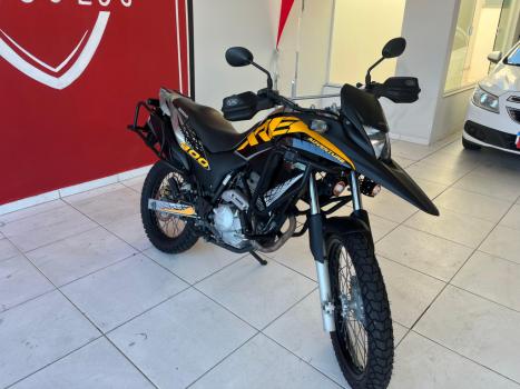 HONDA XRE 300 ADVENTURE, Foto 2