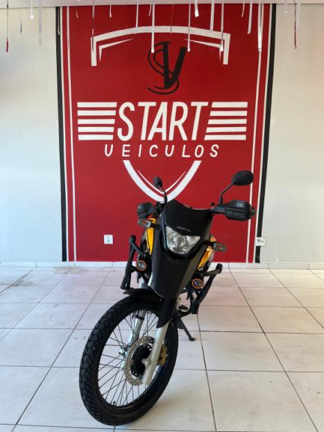 HONDA XRE 300 ADVENTURE, Foto 3