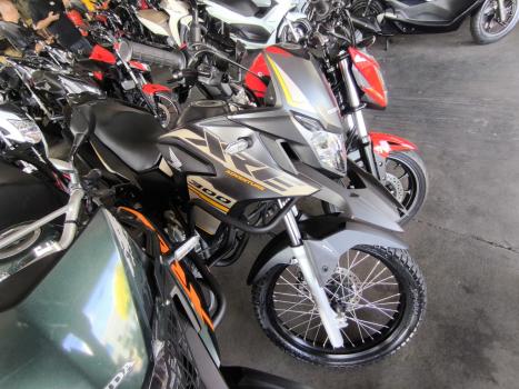 HONDA XRE 300 ADVENTURE, Foto 2