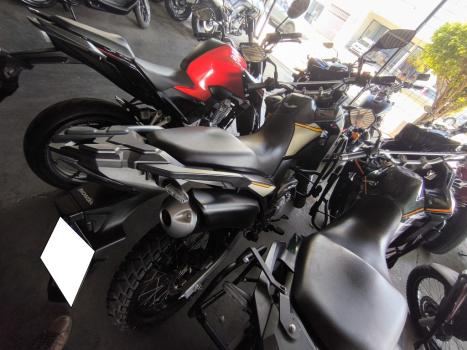 HONDA XRE 300 ADVENTURE, Foto 5