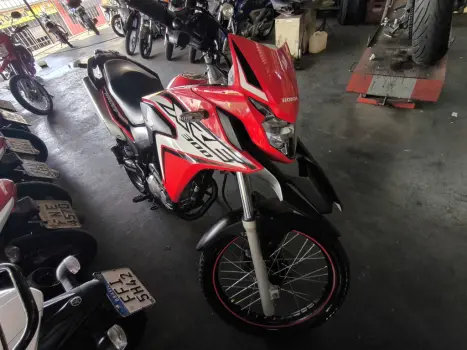 HONDA XRE 300 RALLY ABS, Foto 2