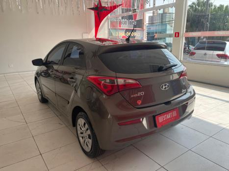 HYUNDAI HB 20 Hatch 1.6 16V 4P FLEX COMFORT PLUS AUTOMTICO, Foto 6