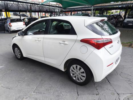 HYUNDAI HB 20 Hatch 1.6 16V 4P FLEX COMFORT PLUS AUTOMTICO, Foto 4