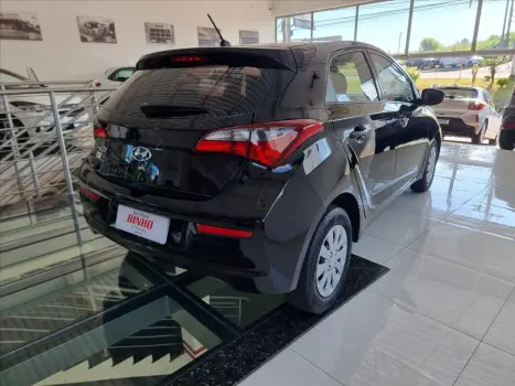 HYUNDAI HB 20 Hatch 1.0 12V 4P FLEX UNIQUE, Foto 6