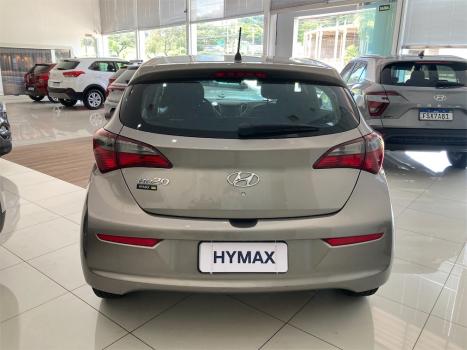 HYUNDAI HB 20 Hatch 1.0 12V 4P FLEX UNIQUE, Foto 2