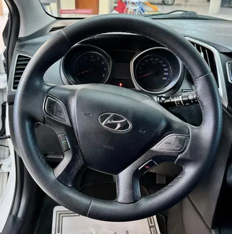HYUNDAI HB 20 Hatch 1.6 16V 4P FLEX COMFORT PLUS AUTOMTICO, Foto 13