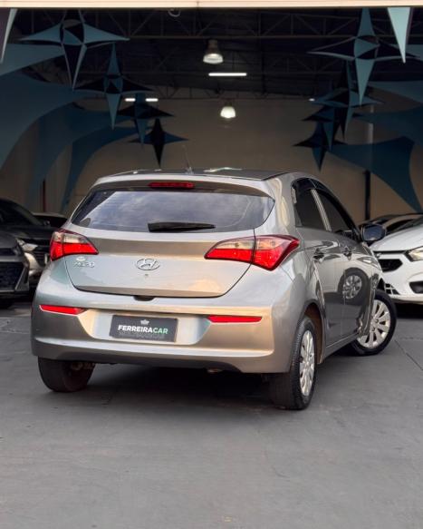 HYUNDAI HB 20 Hatch 1.0 12V 4P FLEX UNIQUE, Foto 2