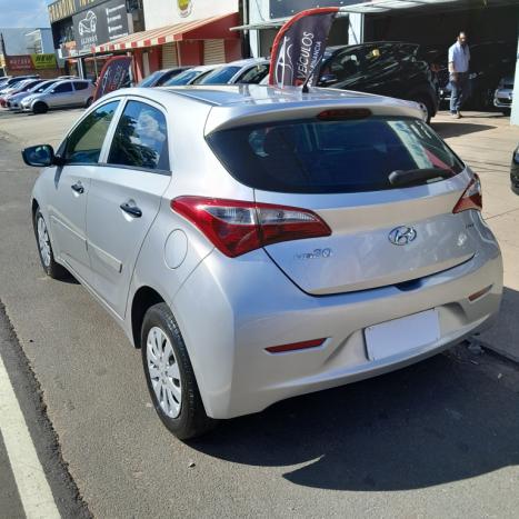 HYUNDAI HB 20 Hatch 1.0 12V 4P FLEX COMFORT, Foto 4