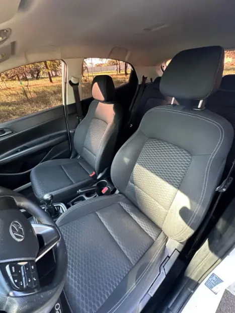 HYUNDAI HB 20 Hatch 1.0 12V 4P FLEX SENSE, Foto 9