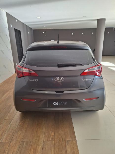 HYUNDAI HB 20 Hatch 1.6 16V 4P FLEX COMFORT PLUS, Foto 4