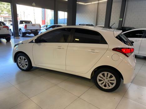 HYUNDAI HB 20 Hatch 1.6 16V 4P FLEX COMFORT STYLE AUTOMTICO, Foto 5