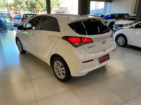 HYUNDAI HB 20 Hatch 1.6 16V 4P FLEX COMFORT STYLE AUTOMTICO, Foto 10